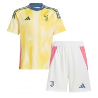 Maglia Calcio Juventus Andrea Cambiaso #27 Seconda Divisa Bambino 2024-25 Manica Corta (+ pantaloncini)